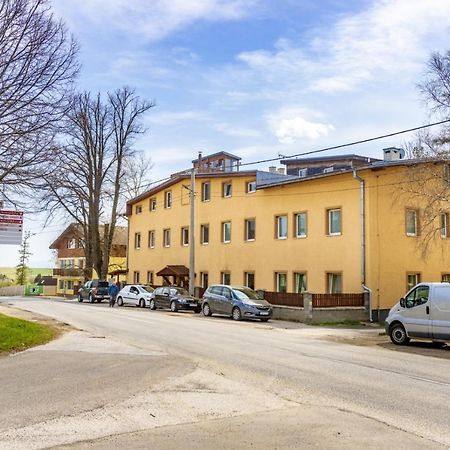 Apartman Zara Veľký Slavkov Eksteriør billede