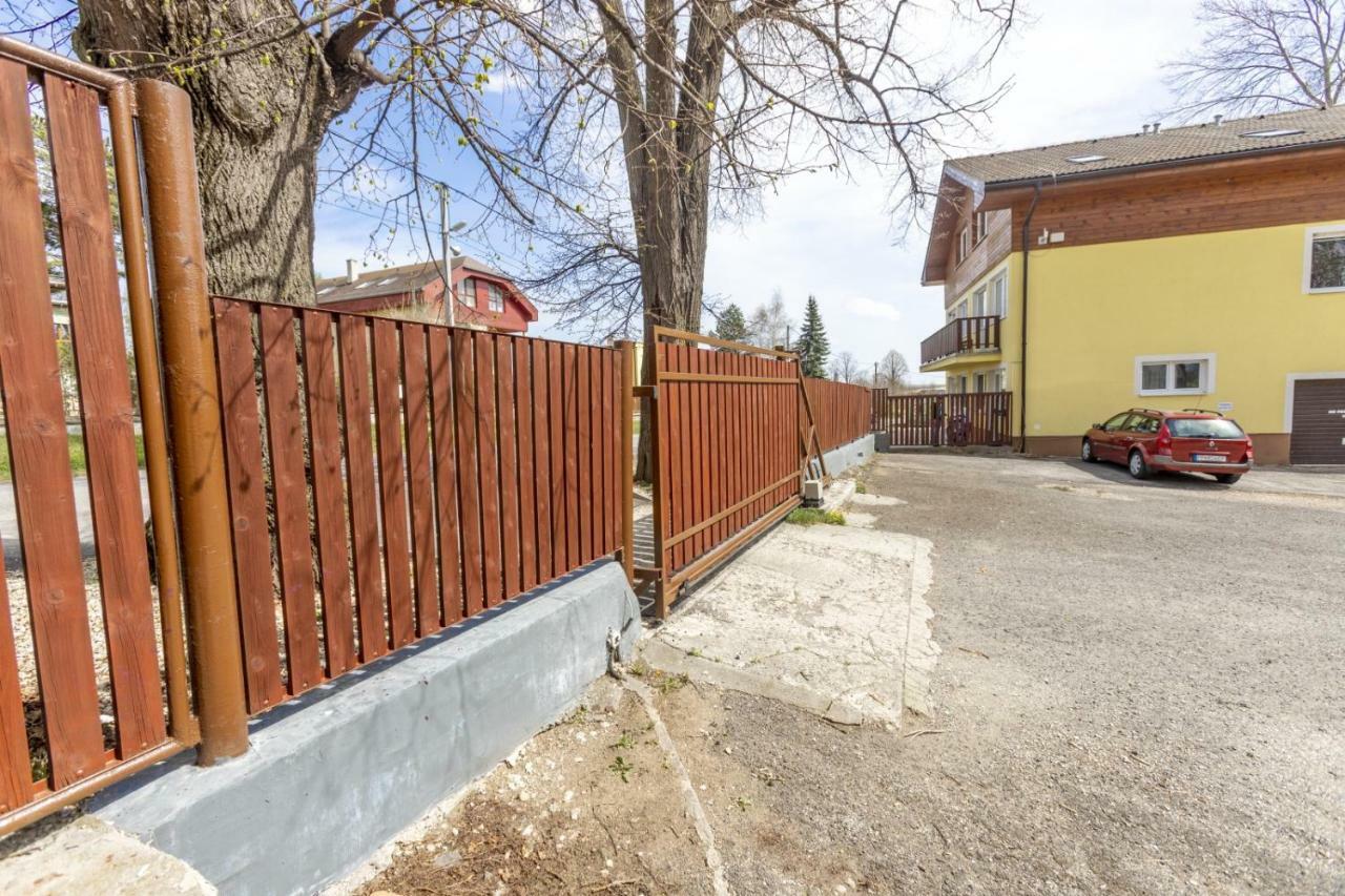 Apartman Zara Veľký Slavkov Eksteriør billede